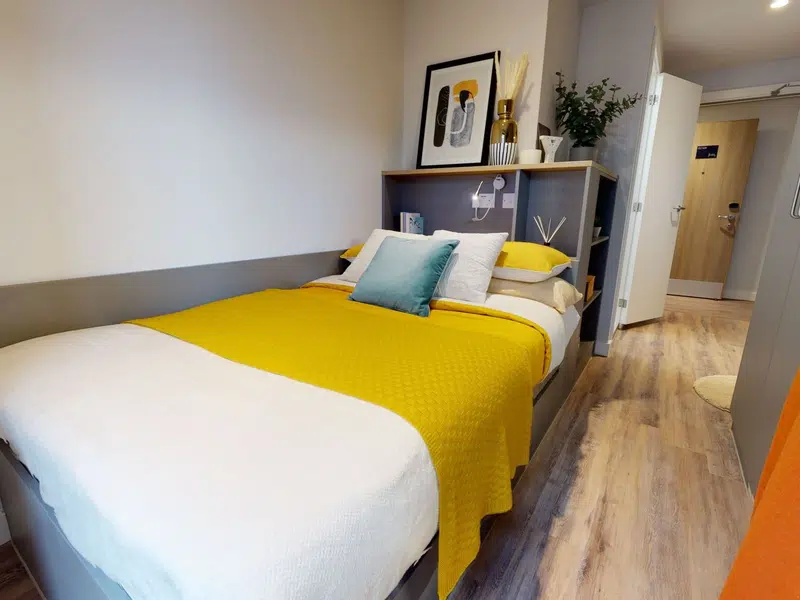 Gold En Suite photo 1