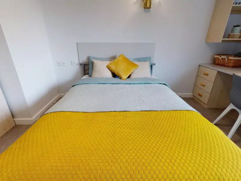 Gold En Suite photo 1
