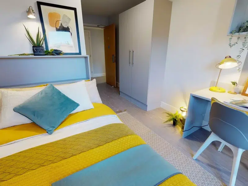 Gold En Suite photo 1