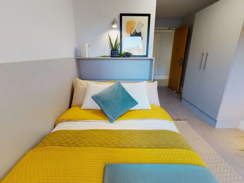 Gold En Suite photo 2