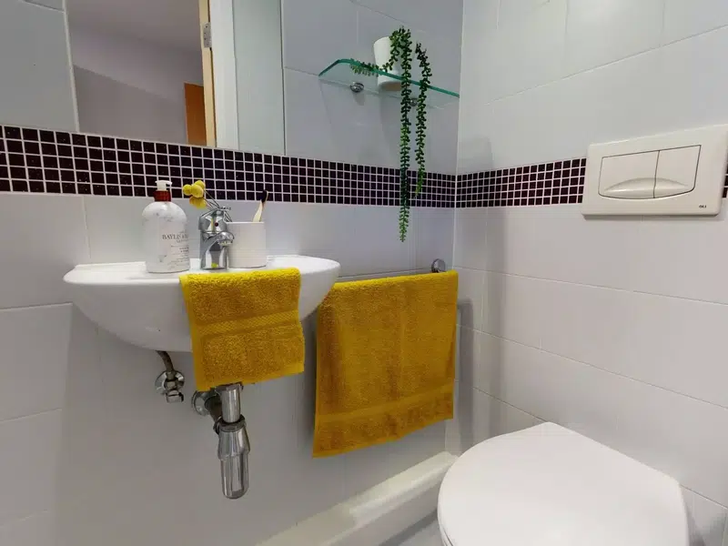 Gold En Suite photo 4