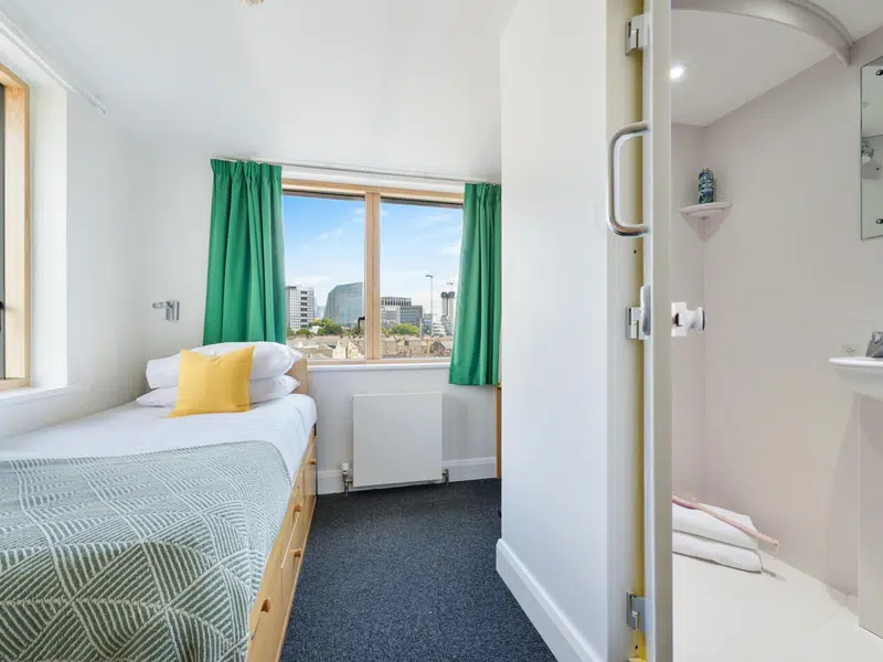 Gold Ensuite ( High Floor ) photo 3
