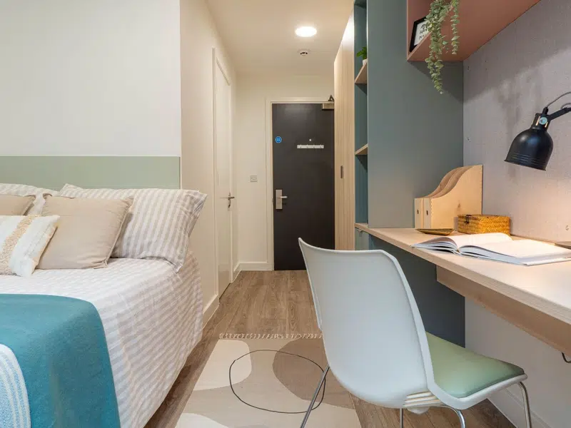 Gold Plus Ensuite photo 3