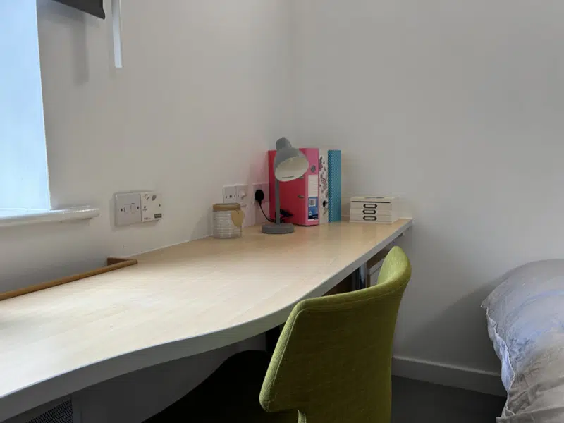 Ground Floor Deluxe En-Suite photo 5