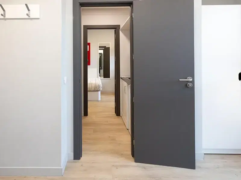 Individual with Shared Bathroom photo 6