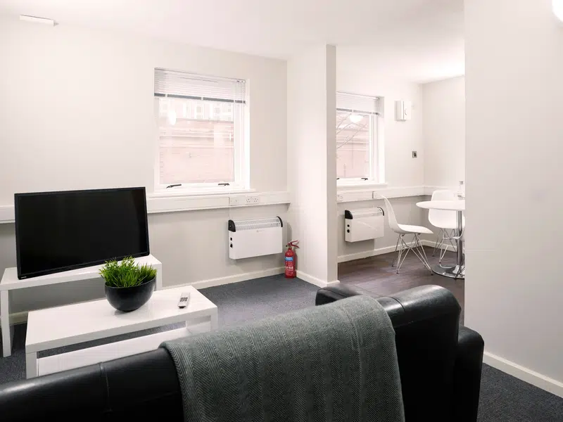 Gold One Bed Apartment photo 5