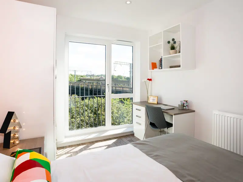 Premium Ensuite photo 4