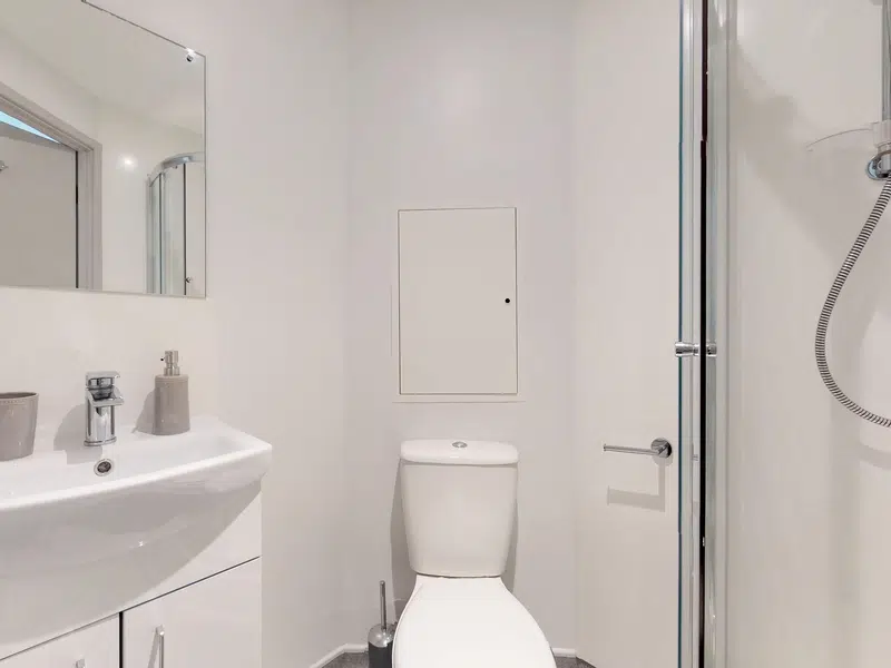 Deluxe Ensuite photo 1