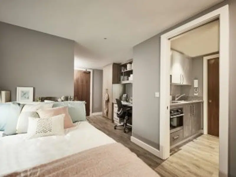 2 Bed Ensuite photo 1