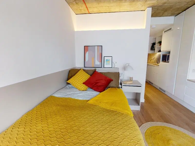 Gold Studio Premium photo 6
