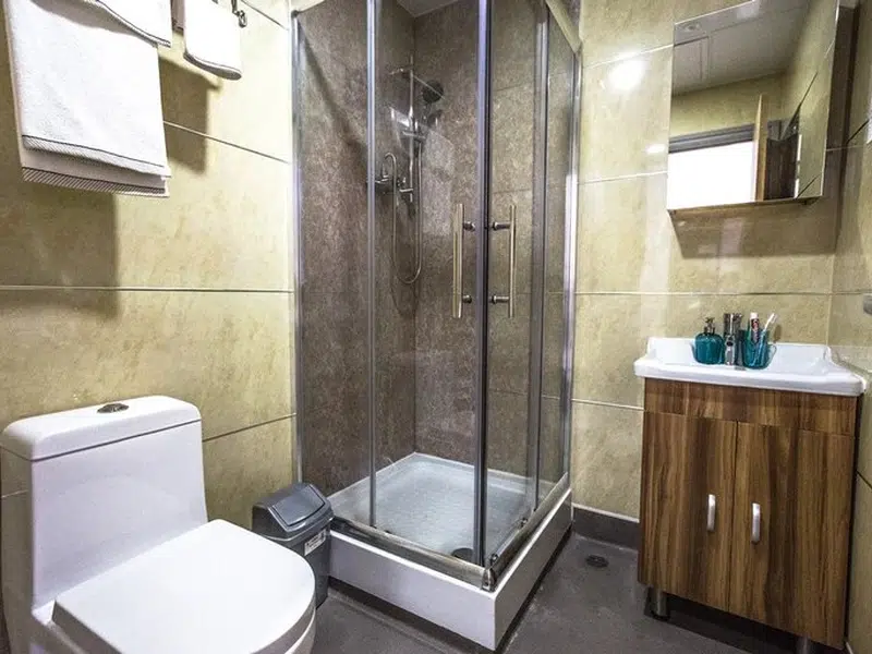Mezzanine Standard En-suite photo 1
