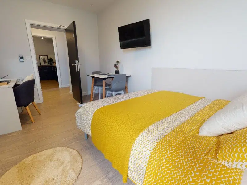 Bronze Two Bed Apartment photo 1