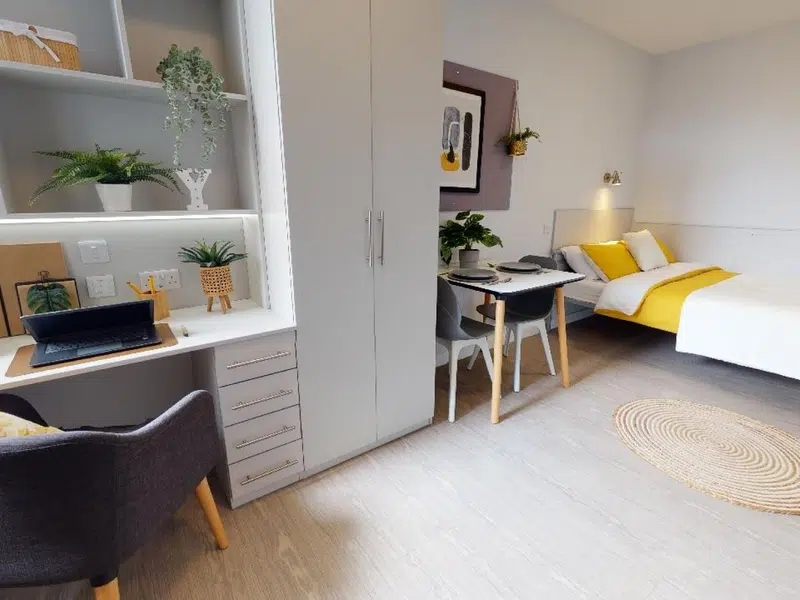 Silver Two Bed Apartment photo 1