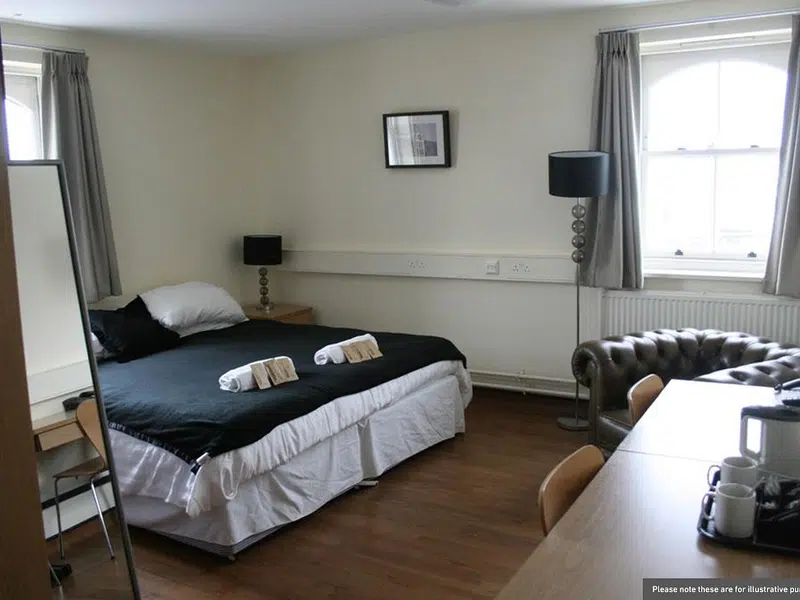 One Bed Flat photo 1