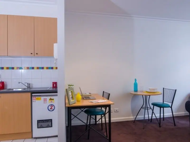 1 Bedroom Apartment Plus Study for 2 photo 3