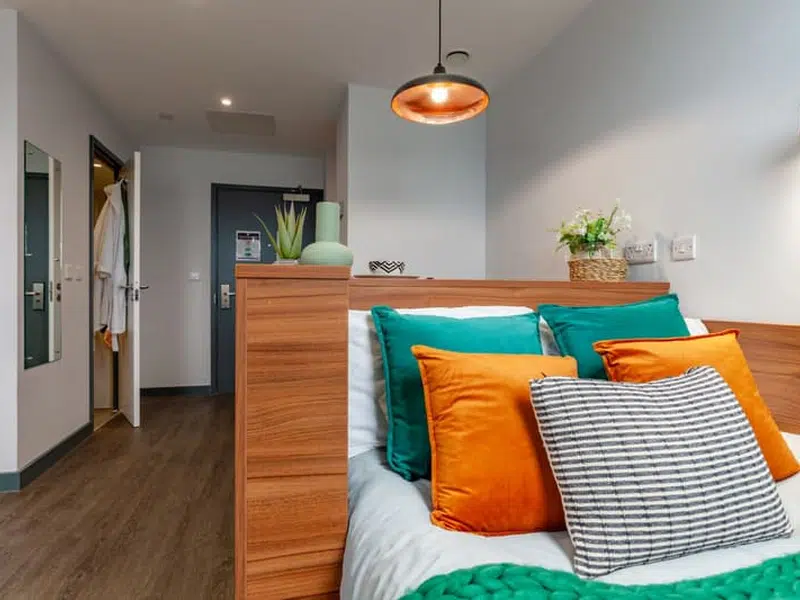 Penthouse photo 2