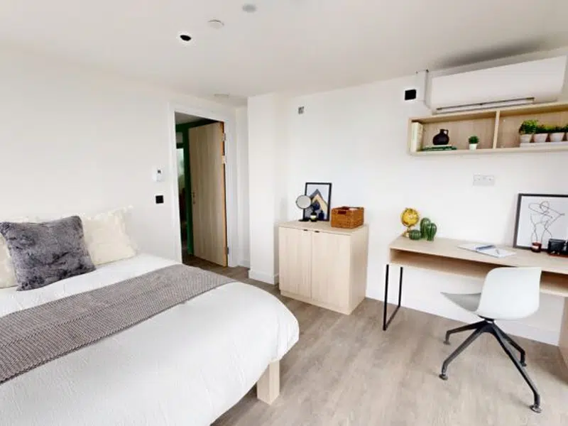Penthouse Premium En-suite photo 2