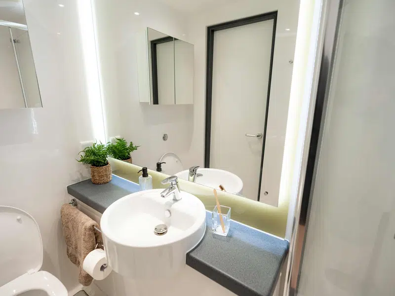 Platinum Plus En suite photo 3
