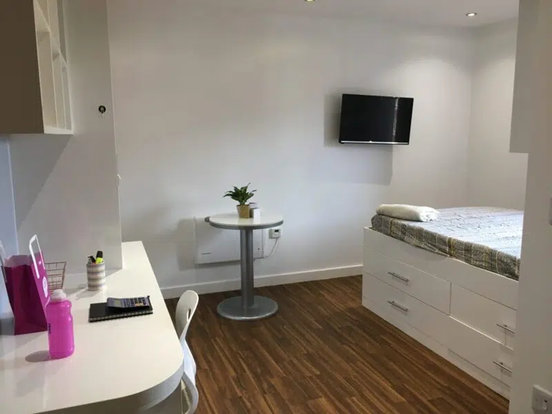 Premier En-suite Plus in a 7 Bed Apartment photo 2