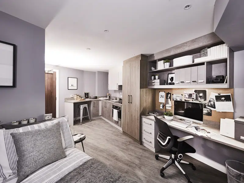 Premier Studio Plus photo 2