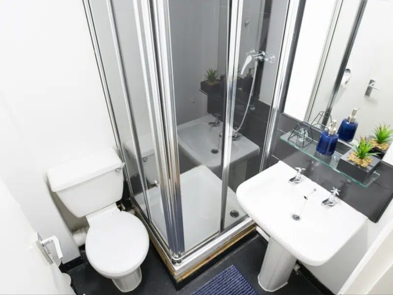 Platinum Ensuite photo 3