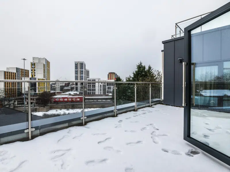 Premium Balcony Studio photo 6