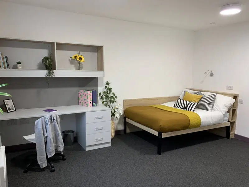 Silver Ensuite Plus photo 1