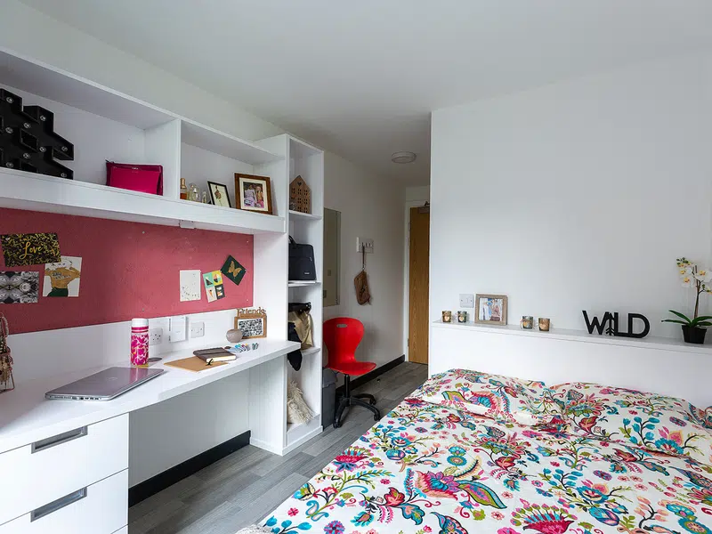 Premium Ensuite photo 2