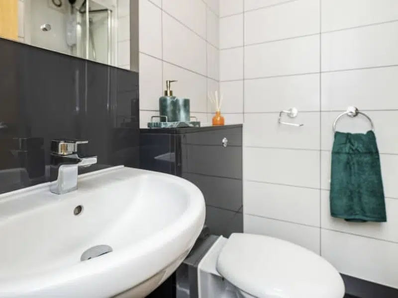 Premium En-suite photo 5