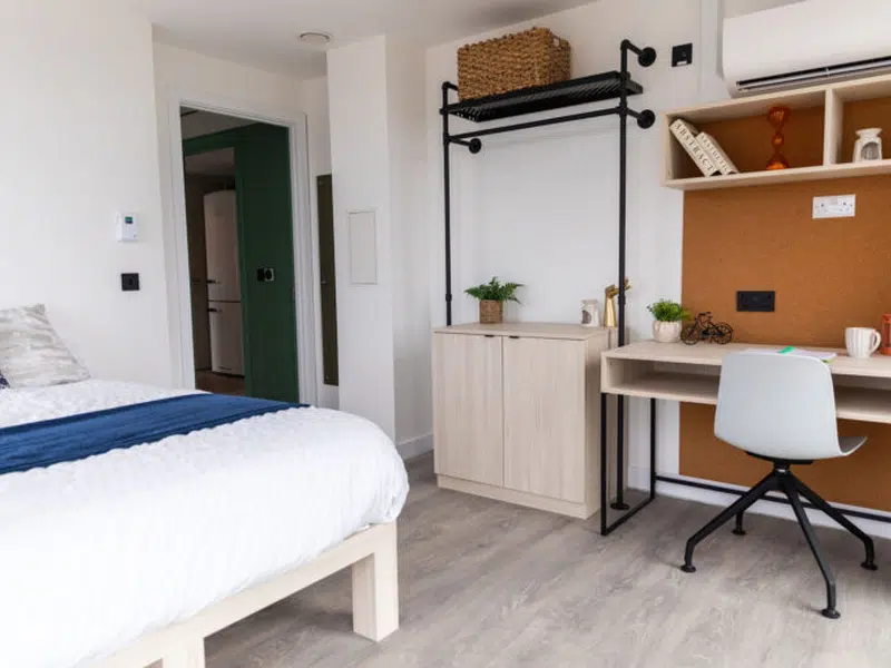 Premium En-suite photo 5