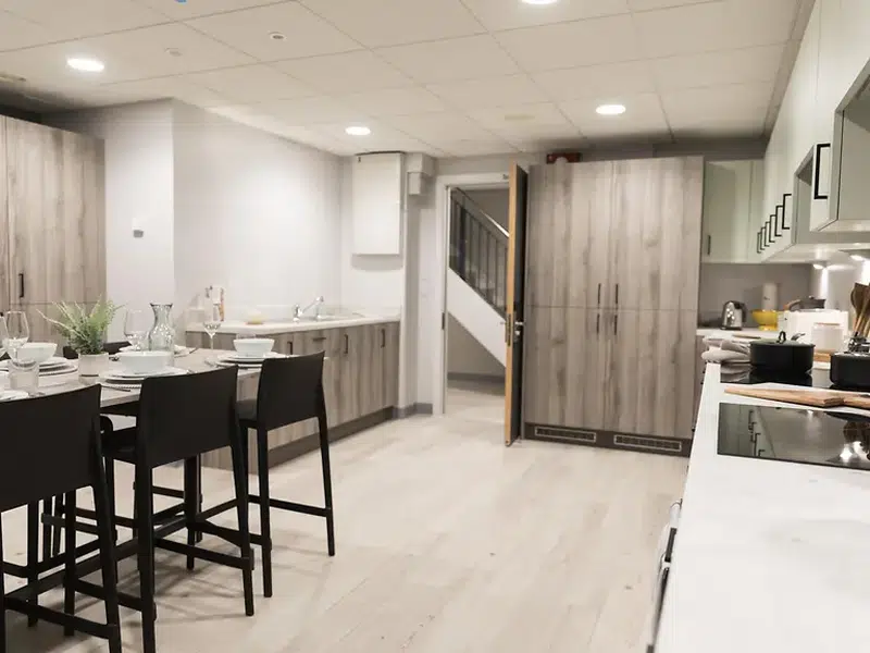 Premium En-Suite (Water Facing) photo 5