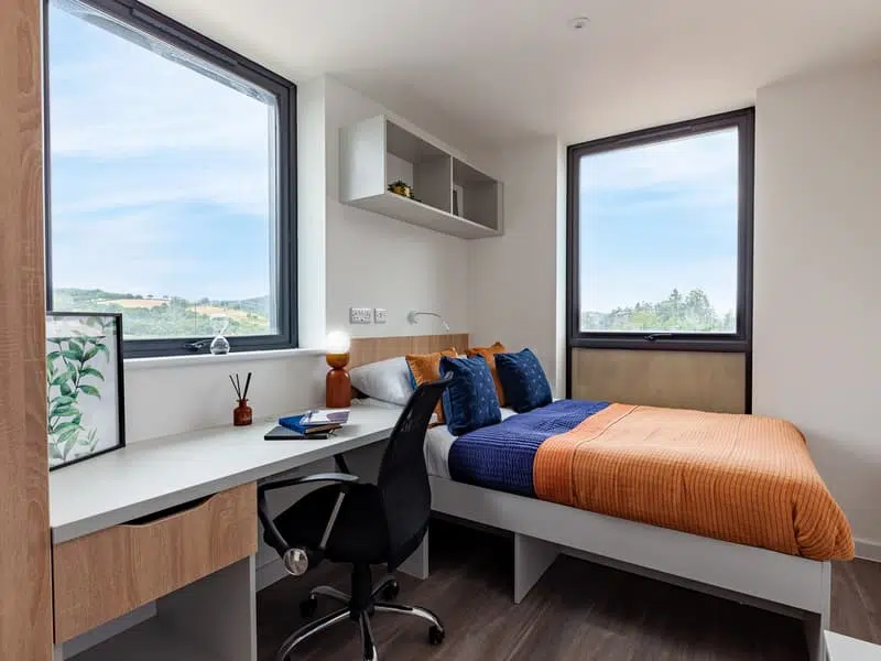 Premium Ensuite photo 5