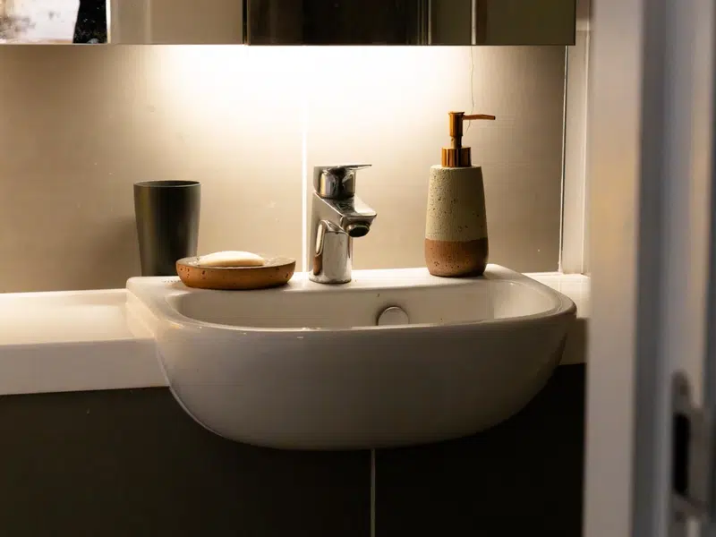 Premium Ensuite photo 6