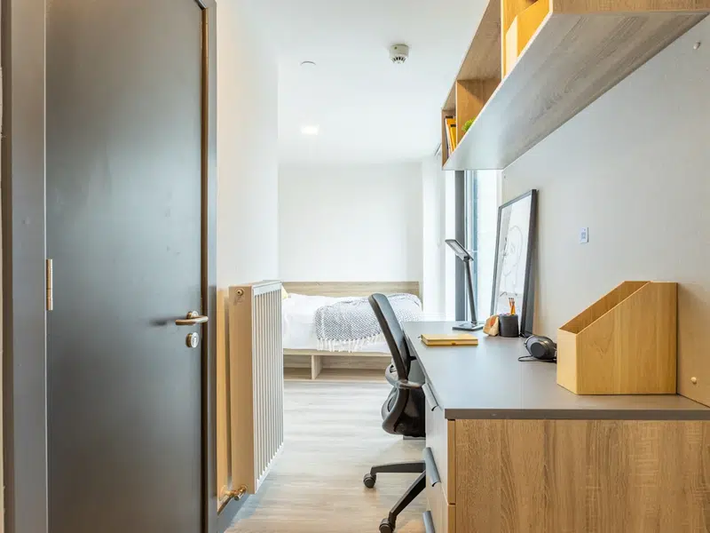 Premium Ensuite photo 2