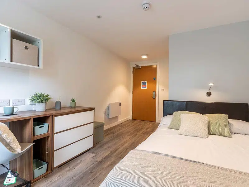 Premium Ensuite photo 2