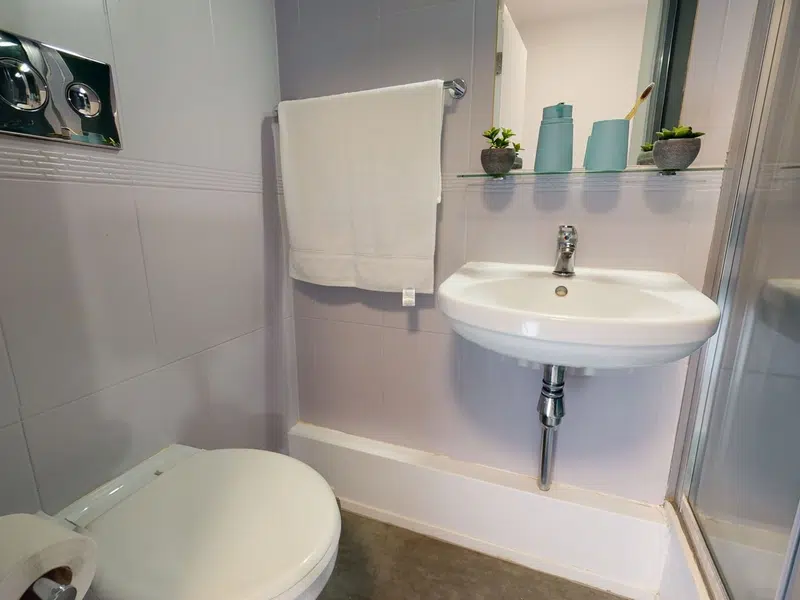 Premium One Bed Apartment photo 4