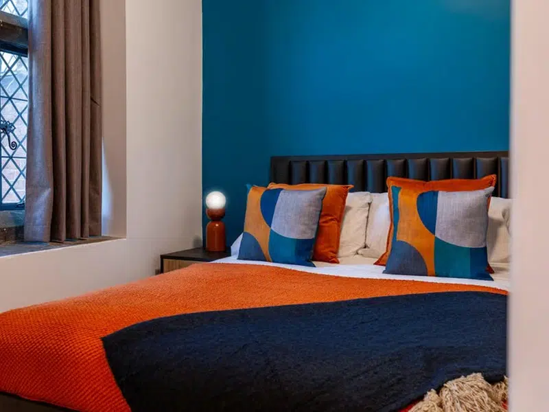 Premium Plus Ensuite photo 1