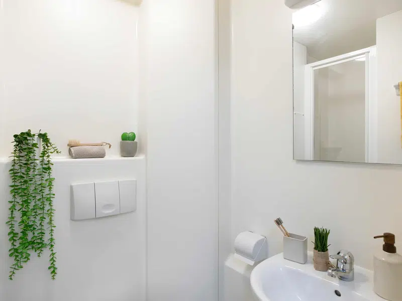 Premium Range 1 Accessible Studio photo 2