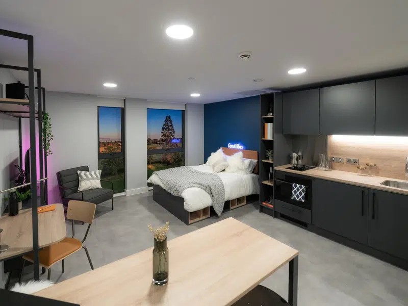 Premium Studio photo 1