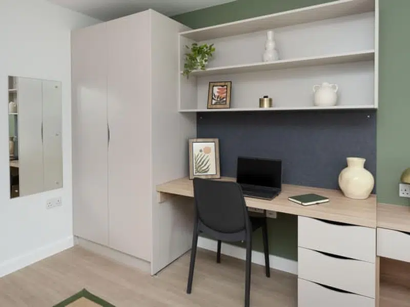 Premium Studio photo 2