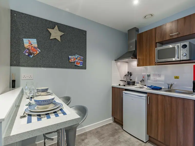 5 Bed Premium Studio photo 4