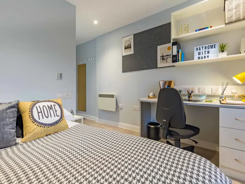 Premium En-suite Plus (6 Bed) photo 2