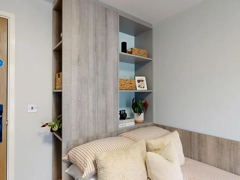 Castle Boulevard Non Ensuite photo 4
