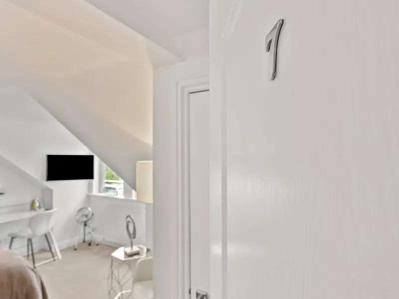 Room 7 - Large En Suite Second Floor Room photo 5