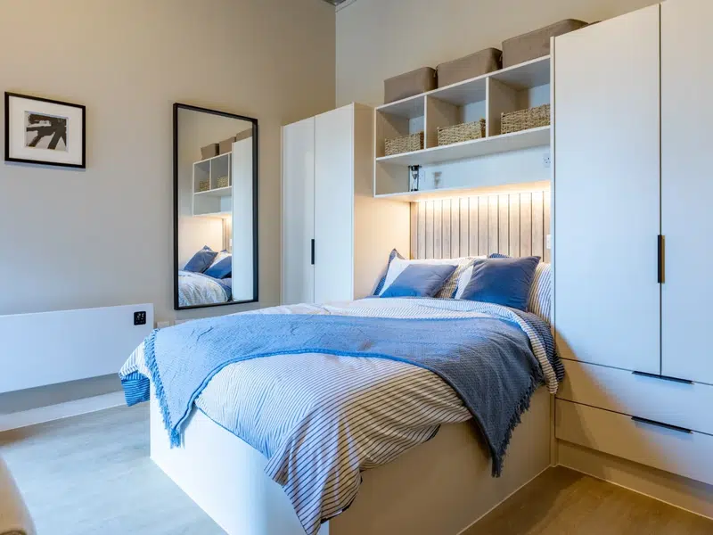 Roomy Studio Apartment photo 1