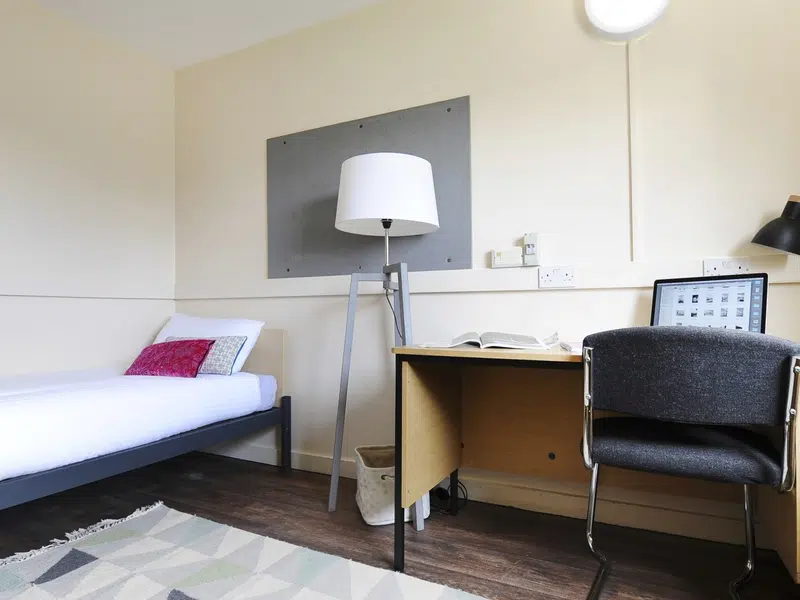 Silver Cluster Room photo 1