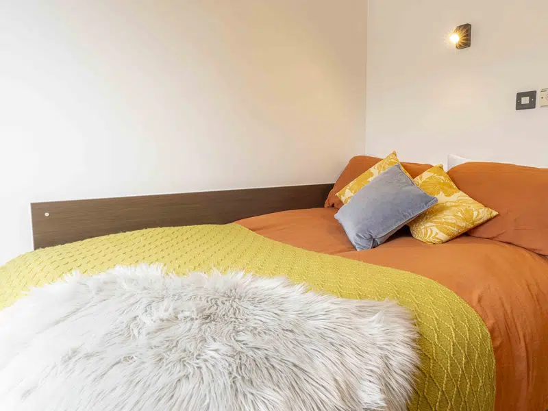 Silver En-Suite photo 1