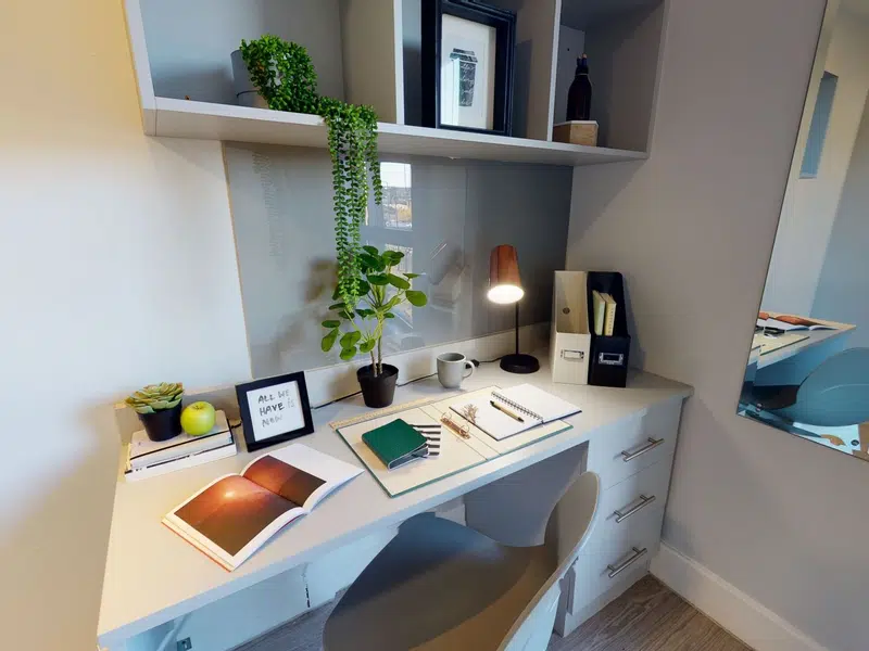 Silver En Suite photo 3