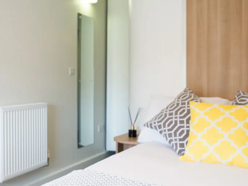 Silver En Suite photo 1