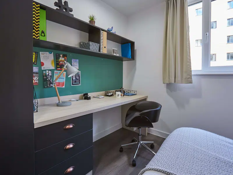 Ensuite Silver photo 2